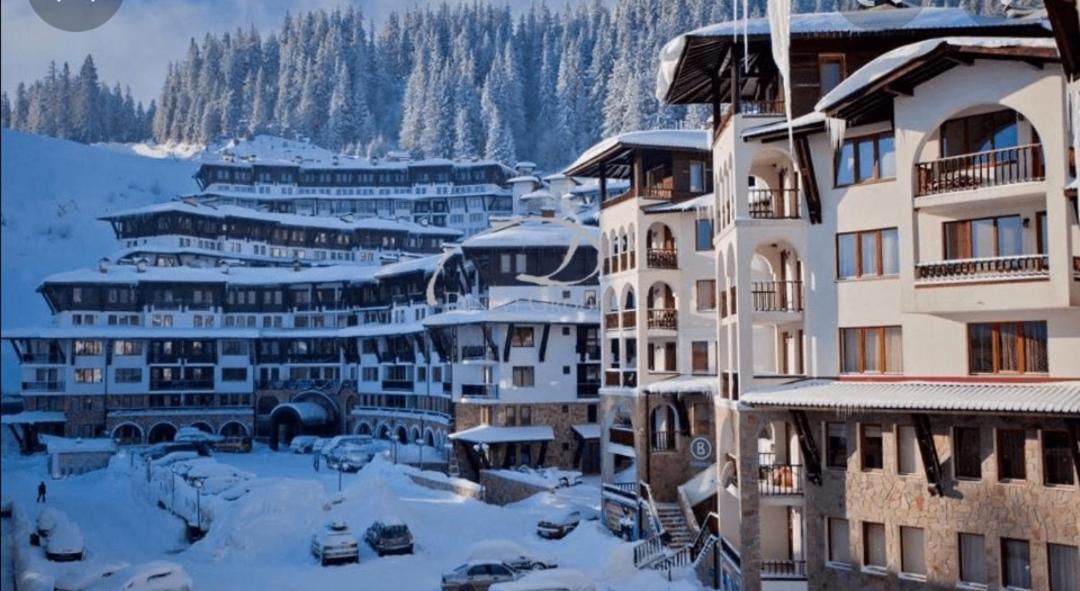 Гранд Манастира Апартаменти Ива Pamporowo Exterior foto