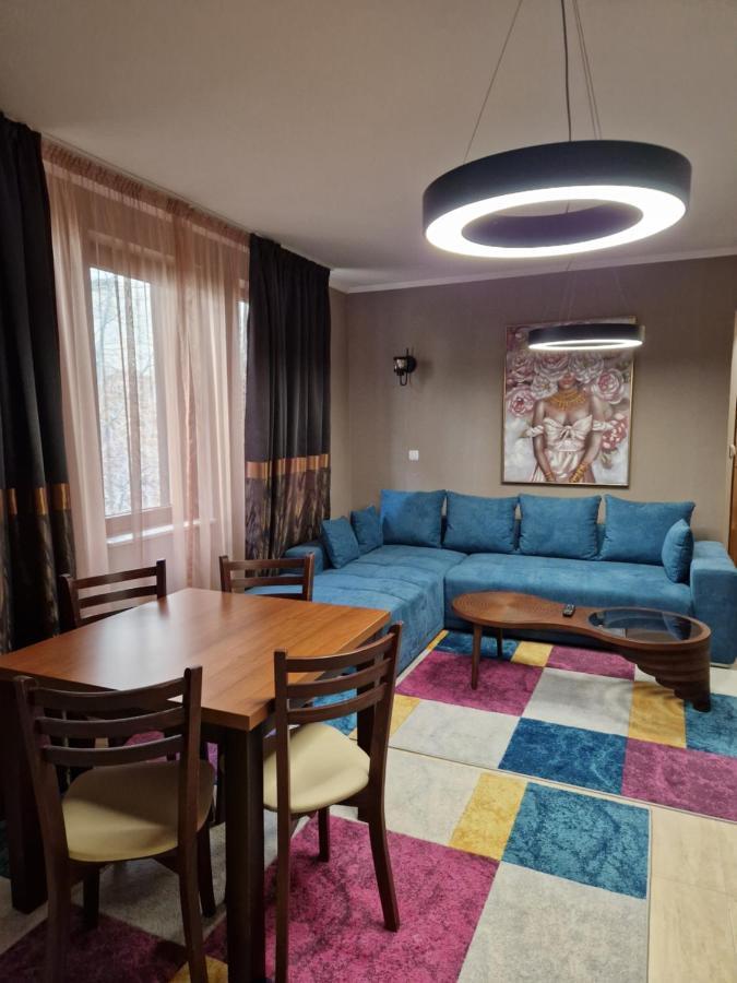 Гранд Манастира Апартаменти Ива Pamporowo Exterior foto